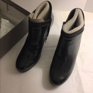 Women’s Life Stride Ankle Boots Black Leather